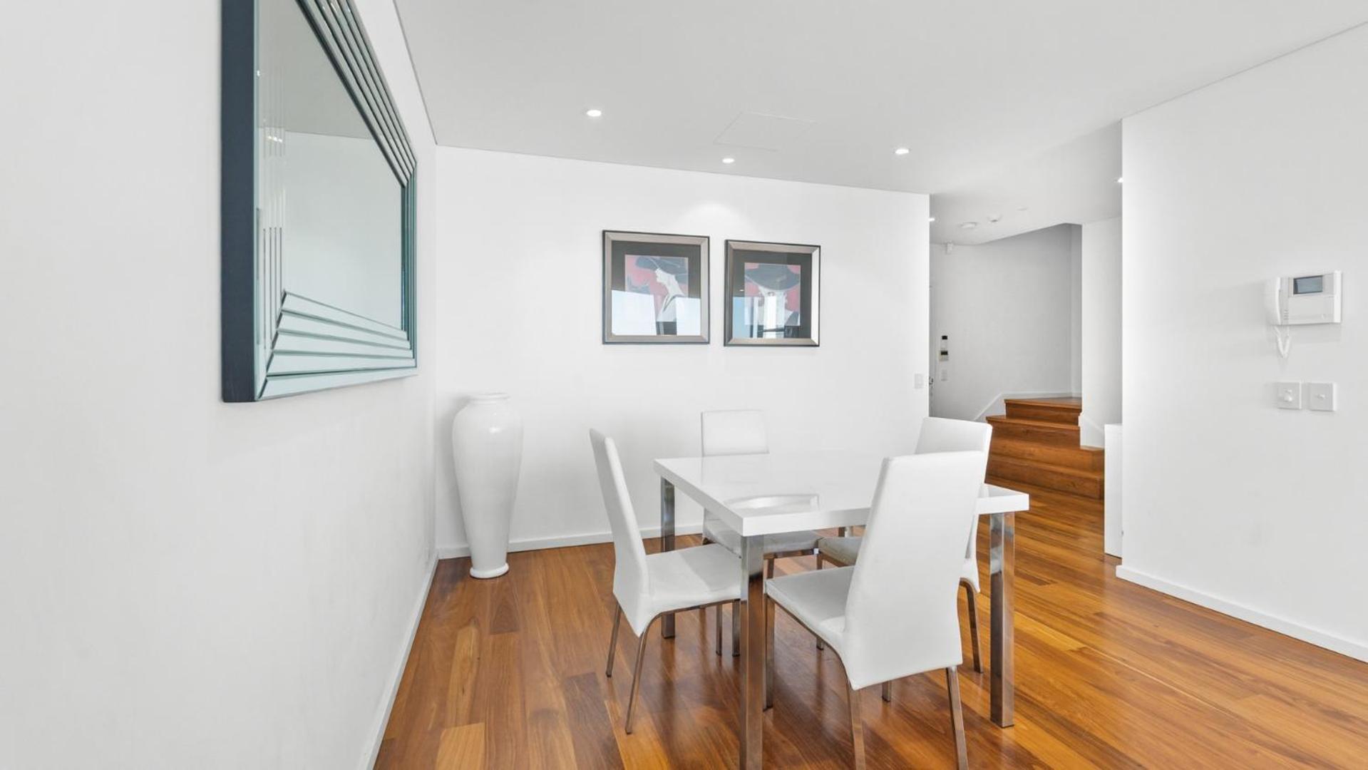 Seapoint 102 Apartment Мандура Екстериор снимка